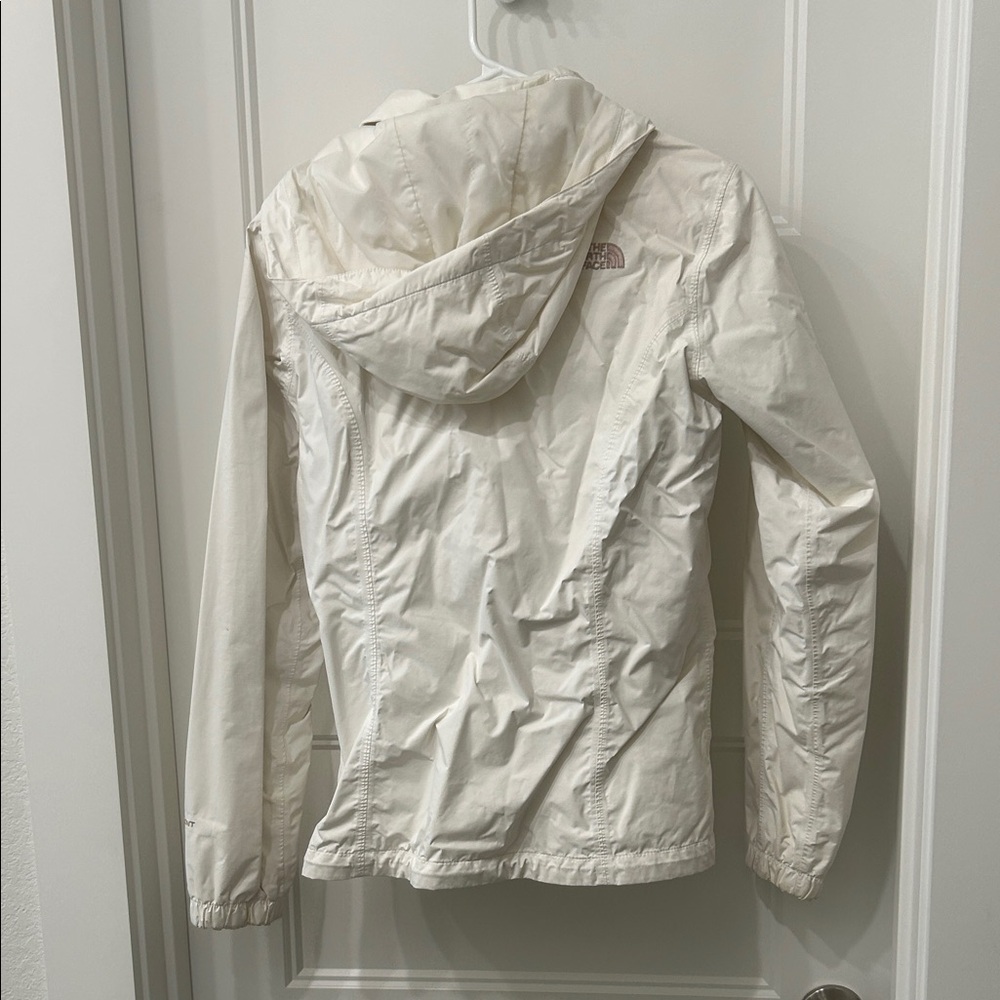 The North Face Women's White Jacket - Picture 2 of 3